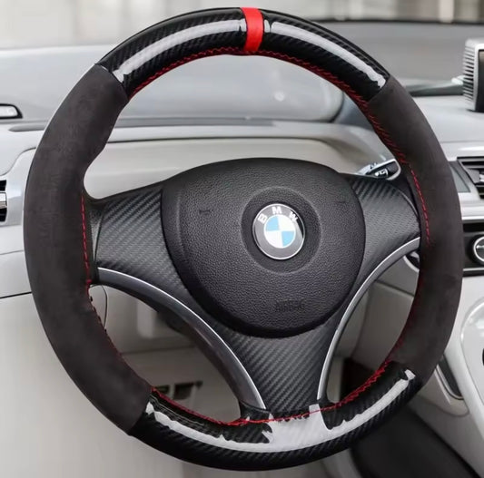 Cubre volante alta calidad franja roja